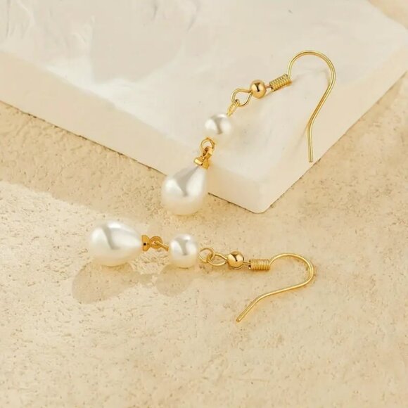 14K Gold Womens Hanging Drop Stacked Pearl Earrings Natural Freshwater Pearls main image 2